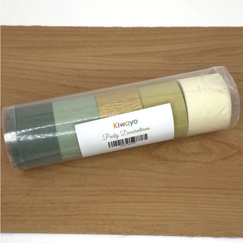 Kiwayo Green Gold Crepe Party Streamers